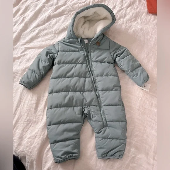 Little Planet snowsuit NWT - Picture 2 of 6